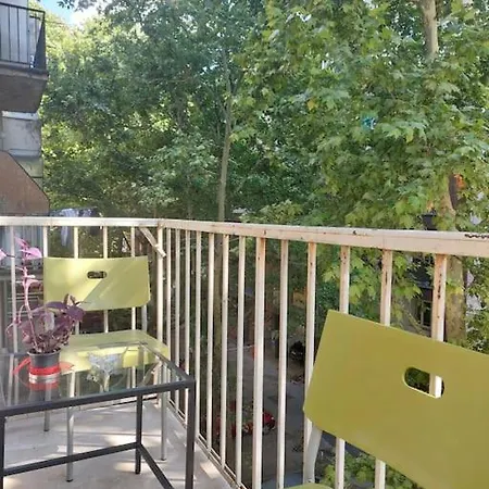 アパート Center&riverside Naki *